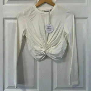 Petal & Pup | Brinelle Long Sleeve Twist Crop Top in White Size 10